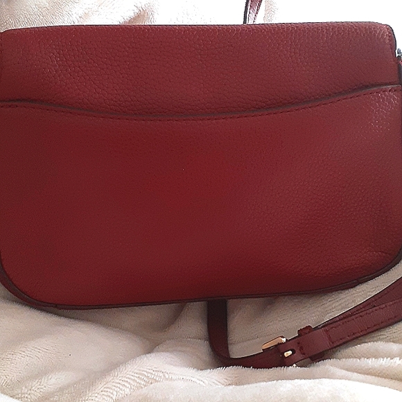MICHAEL KORS.  MAROON LEATHER CROSSBODY NWOT - Picture 4 of 11